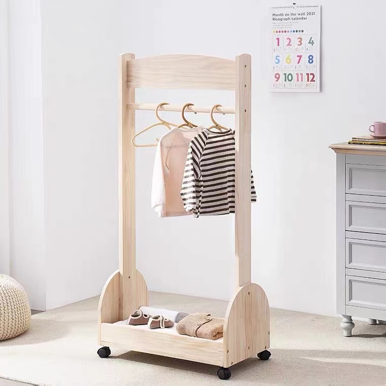 Custom Hanger Factory Wholesal - Baby Clothing Display Stand のレビューと価格